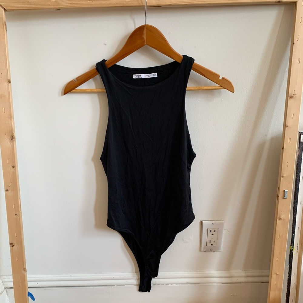 Zara basic black top